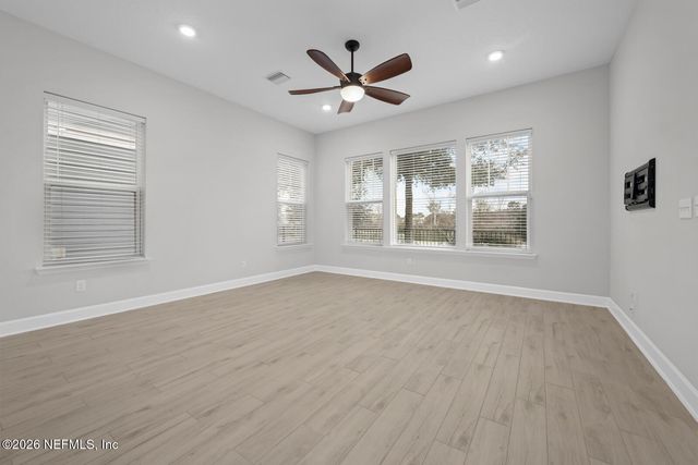 7400 BEACH WALK Place, Jacksonville, FL 32256