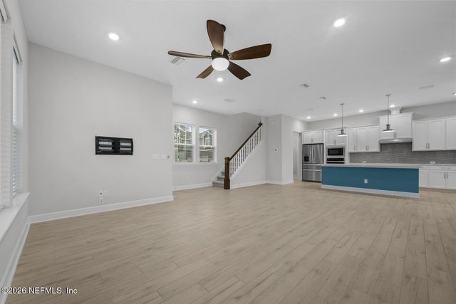 7400 BEACH WALK Place, Jacksonville, FL 32256