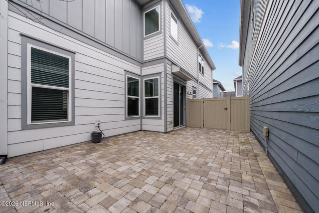 7400 BEACH WALK Place, Jacksonville, FL 32256