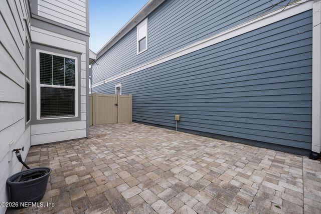 7400 BEACH WALK Place, Jacksonville, FL 32256