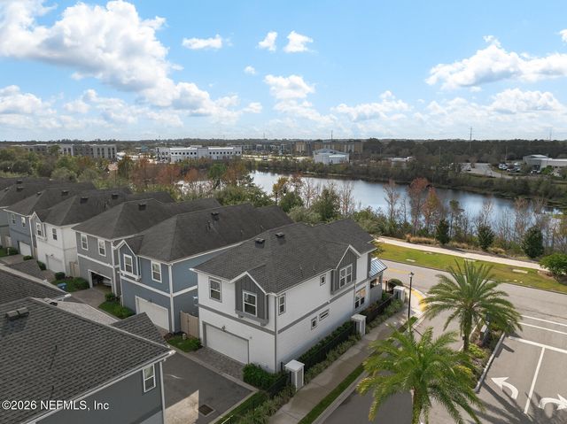 7400 BEACH WALK Place, Jacksonville, FL 32256