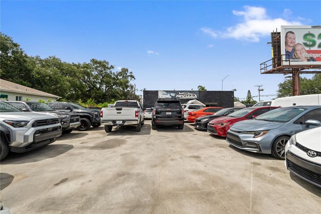 4350 NW 32nd Ave, Miami, FL 33142