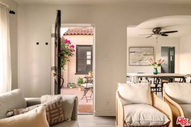 428 N Alta Vista Boulevard, Los Angeles, CA 90036