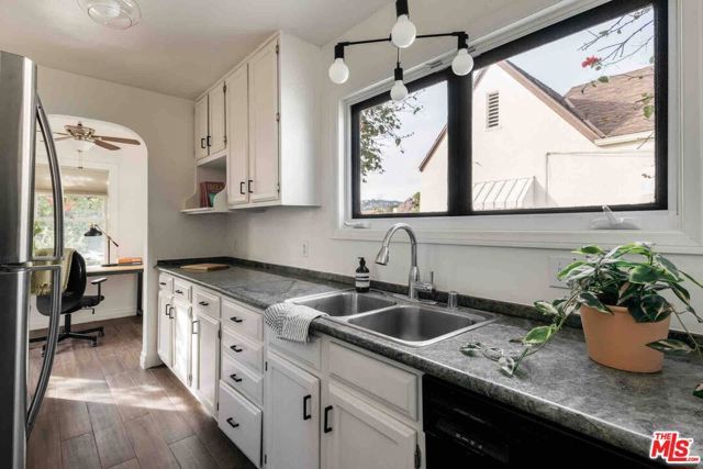 428 N Alta Vista Boulevard, Los Angeles, CA 90036