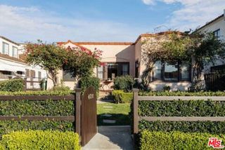428 N Alta Vista Boulevard, Los Angeles, CA 90036