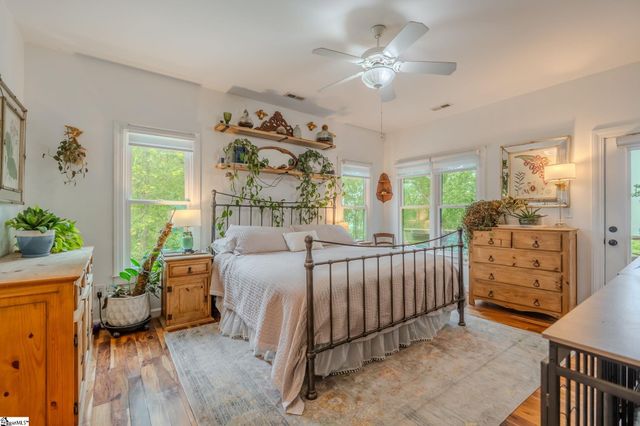 130 Raptor Way, Landrum, SC 29356