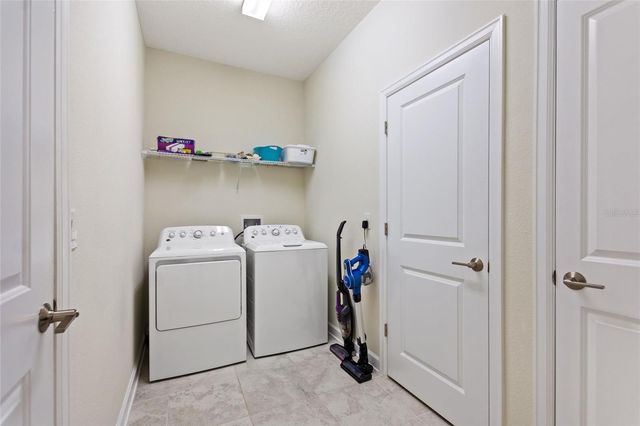 8995 ACE LOOP, Davenport, FL 33896