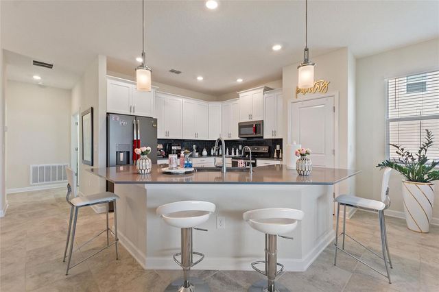 8995 ACE LOOP, Davenport, FL 33896