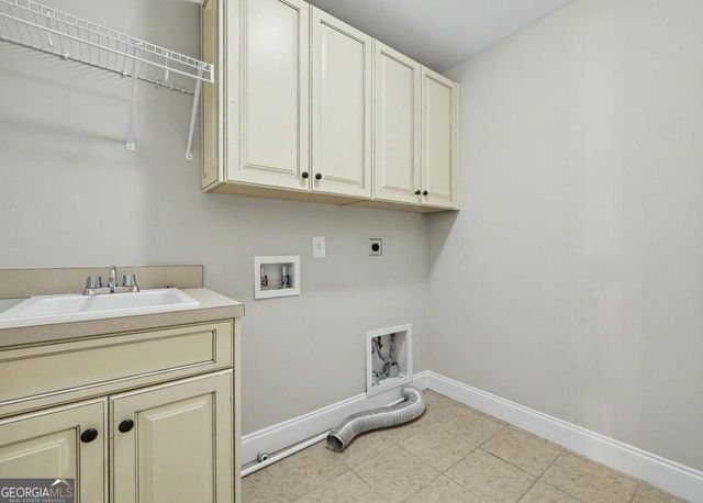 6105 Providence Lake Drive, Gainesville, GA 30506