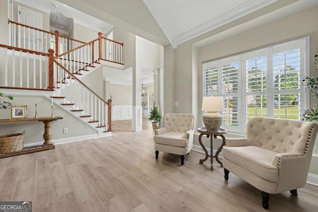 6105 Providence Lake Drive, Gainesville, GA 30506