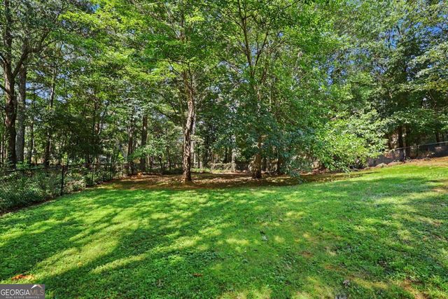 6105 Providence Lake Drive, Gainesville, GA 30506