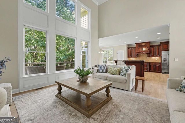 6105 Providence Lake Drive, Gainesville, GA 30506
