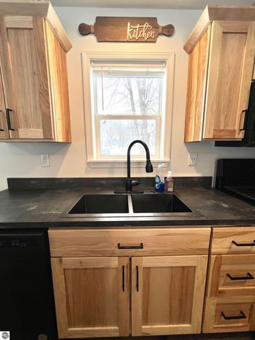 3437 US-131 N, Kalkaska, MI 49646