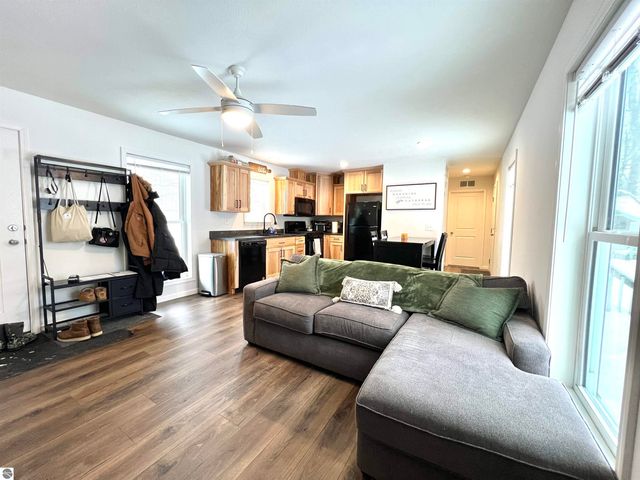 3437 US-131 N, Kalkaska, MI 49646