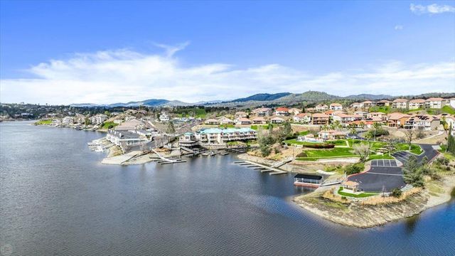 1046 Shoreline Dr, Copperopolis, CA 95228