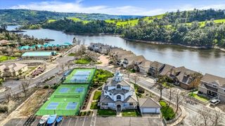 1046 Shoreline Dr, Copperopolis, CA 95228