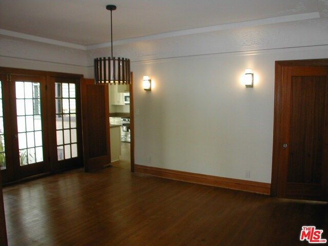 857 S SYCAMORE Avenue, Los Angeles, CA 90036