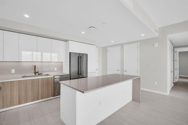 400 CENTRAL AVENUE 3603, St Petersburg, FL 33701