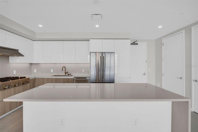 400 CENTRAL AVENUE 3603, St Petersburg, FL 33701