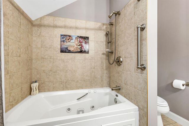 6 Bay Rd Unit 22, Newmarket, NH 03857