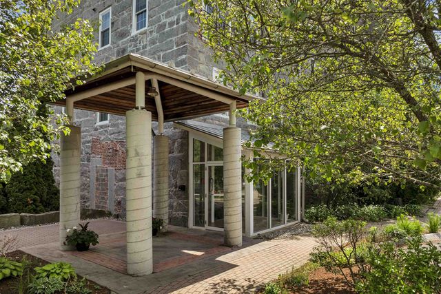 6 Bay Rd Unit 22, Newmarket, NH 03857