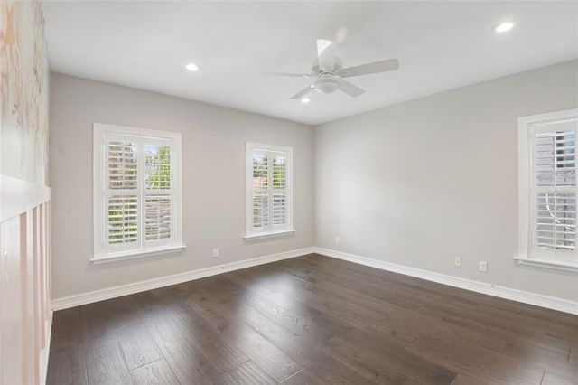 5105 W NEPTUNE WAY, Tampa, FL 33609