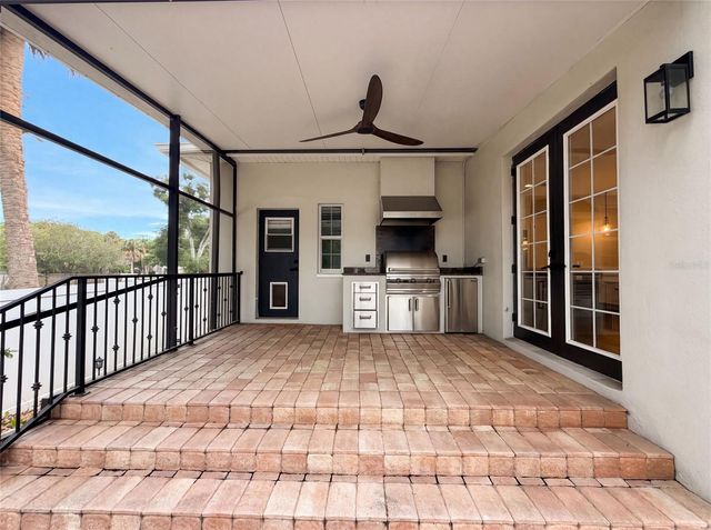 5105 W NEPTUNE WAY, Tampa, FL 33609