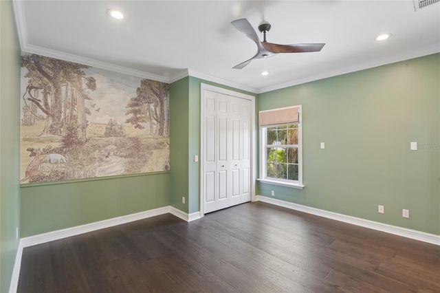 5105 W NEPTUNE WAY, Tampa, FL 33609