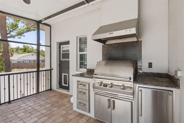 5105 W NEPTUNE WAY, Tampa, FL 33609