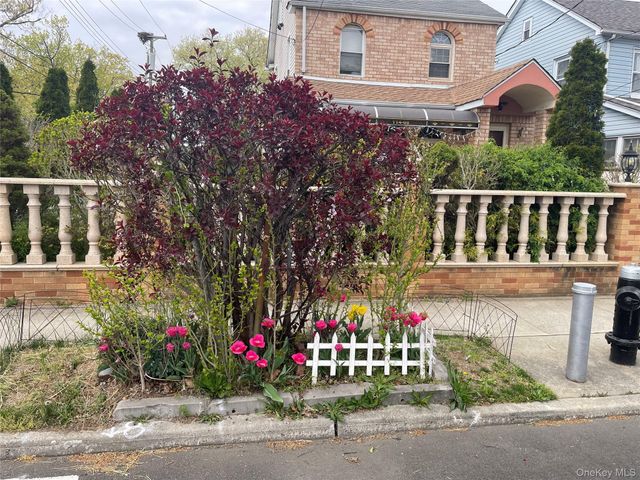 114-68 208 Street, Cambria Heights, NY 11411
