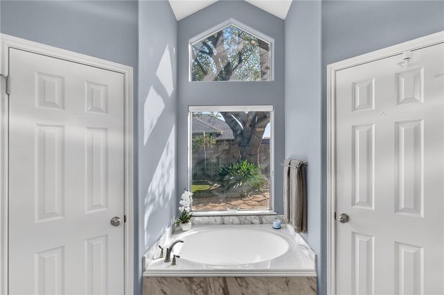 15658 CUMANA Dr, Corpus Christi, TX 78418