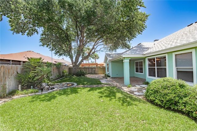 15658 CUMANA Dr, Corpus Christi, TX 78418