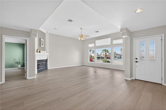 15658 CUMANA Dr, Corpus Christi, TX 78418