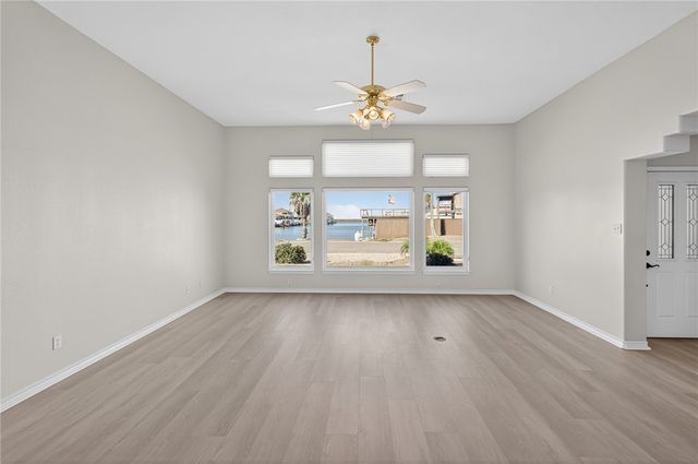 15658 CUMANA Dr, Corpus Christi, TX 78418