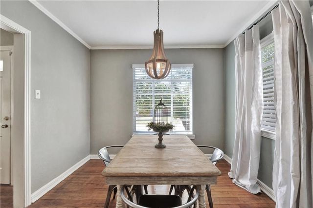 2521 Forest Park Boulevard, Fort Worth, TX 76110