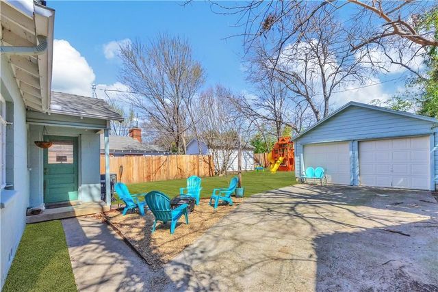 2521 Forest Park Boulevard, Fort Worth, TX 76110