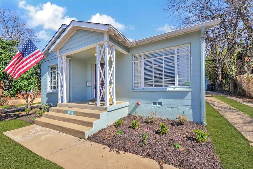 2521 Forest Park Boulevard, Fort Worth, TX 76110