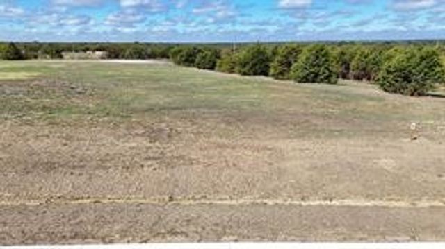 000 Machila Trail, Oak Leaf, TX 75154