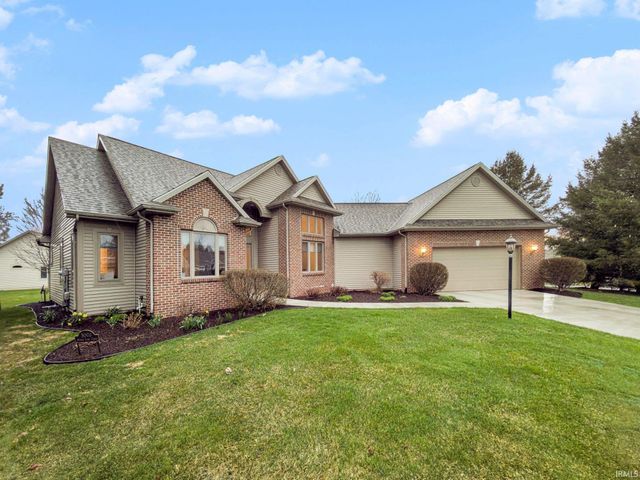 5003 Stern Line Court, South Bend, IN 46628