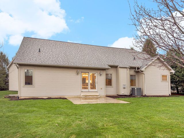 5003 Stern Line Court, South Bend, IN 46628