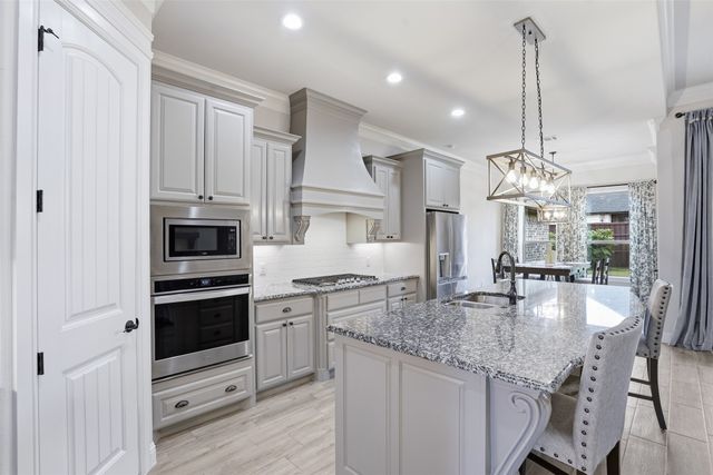 3024 Reed Court, Granbury, TX 76048