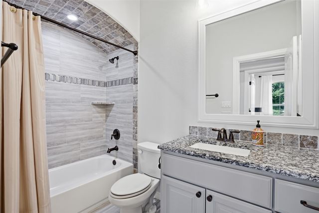 3024 Reed Court, Granbury, TX 76048