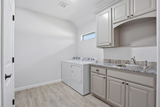 3024 Reed Court, Granbury, TX 76048