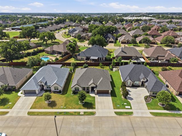 3024 Reed Court, Granbury, TX 76048