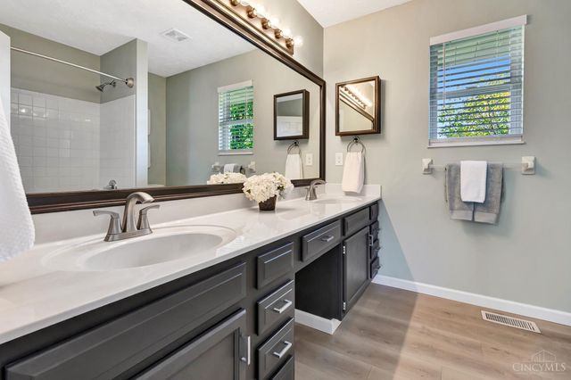 6384 S Snowmass Drive, Liberty Twp, OH 45011