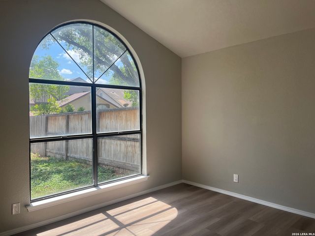 9358 Village Lance, San Antonio, TX 78250