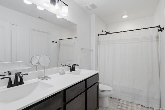 3266 Comanche Crossing, San Antonio, TX 78224