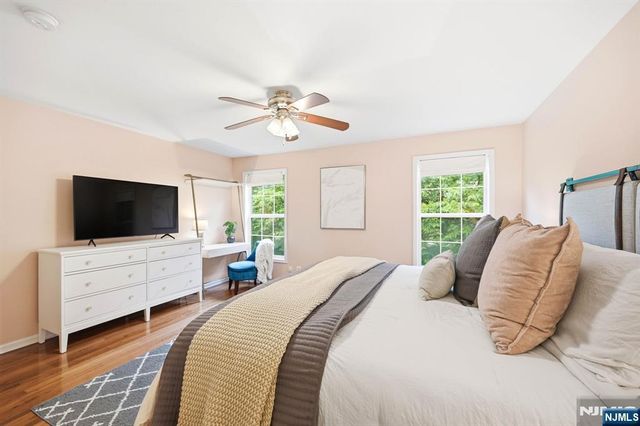 204 Swathmore Drive 2005, Nutley, NJ 07110