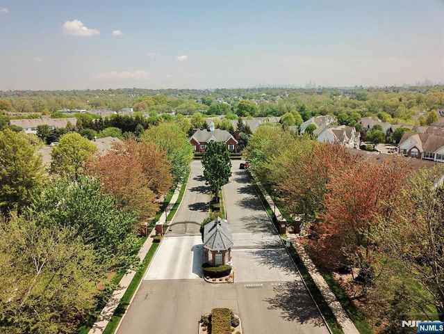 204 Swathmore Drive 2005, Nutley, NJ 07110