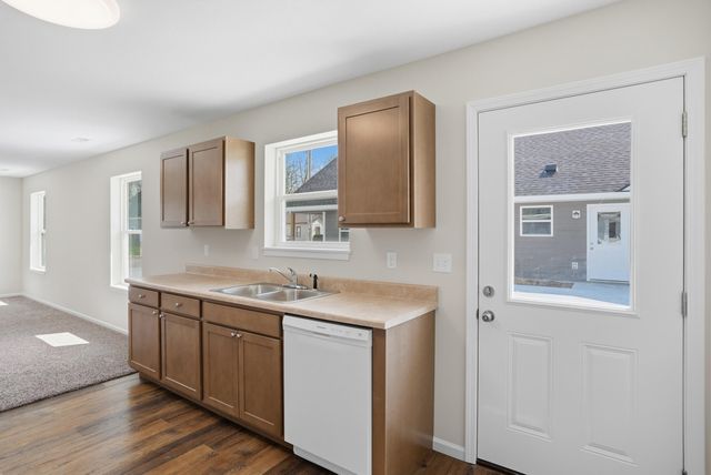 1109 N EIGHTH ST, Columbia, MO 65201